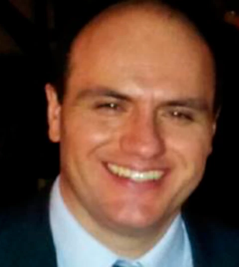 Dr. Alessandro Frederico de Paula - OAB/PR 29.326